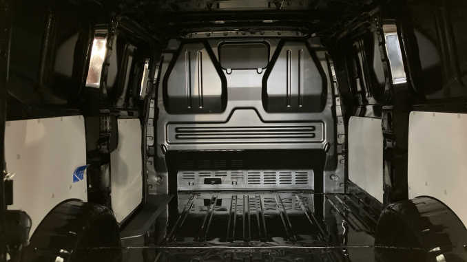 Volkswagen Transporter T32 Swb Diesel 2.0 TDI 170 Commerce Pro Van Auto [5 Plus] - Image 20